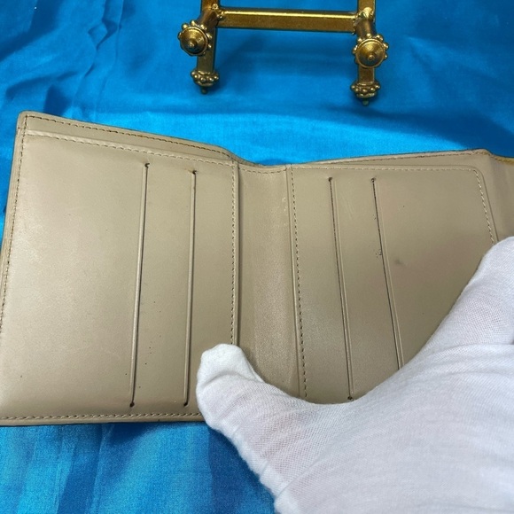 Louis Vuitton Carte de Visite Amber Red Vernis Trifold Women's Wallet EUC - Picture 4 of 13